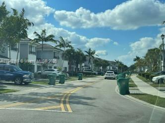 Foto principal - 3486 NW 13th St