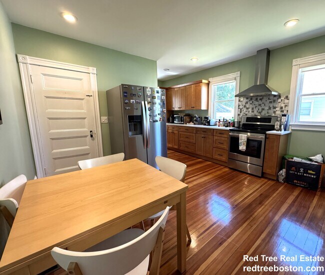 Photo - 23-25 Fuller St. Unit 1 Apartment