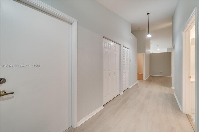 Building Photo - 2500 E Aragon Blvd