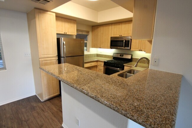 Building Photo - 3260 Sawtelle Blvd