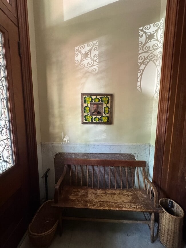 Building Photo - 3605 Hamilton St