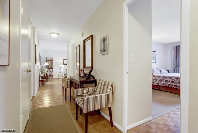 Foto del edificio - 467 Valley St