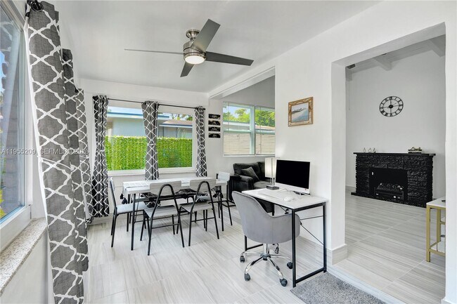 Foto del edificio - 1205 NW 3rd Ave