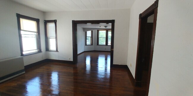 Building Photo - 48 Dorchester St