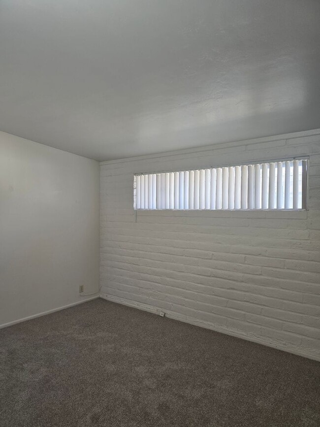 Foto del edificio - 3501 E 3rd St