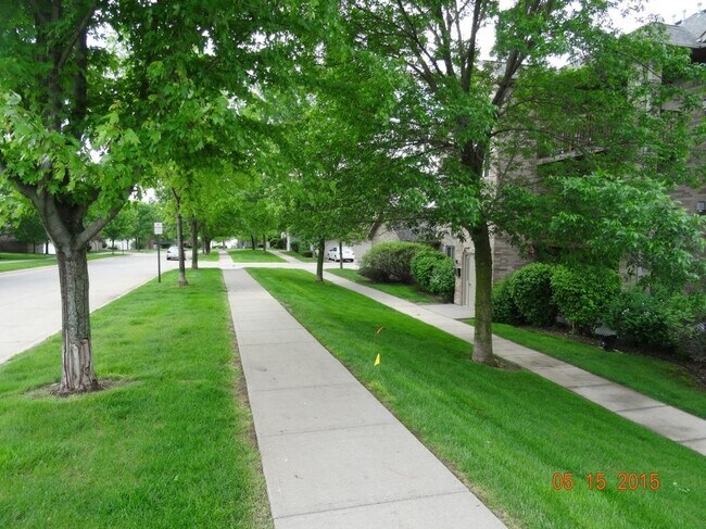 Foto del edificio - 2863 Coral Ct