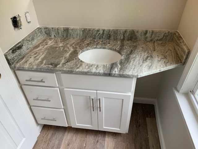 Bathroom - 189 S Main St