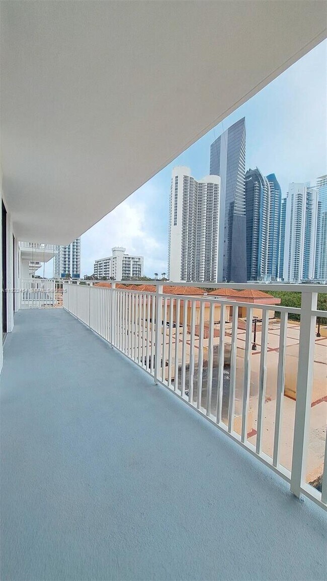 Foto del edificio - 210 174th St