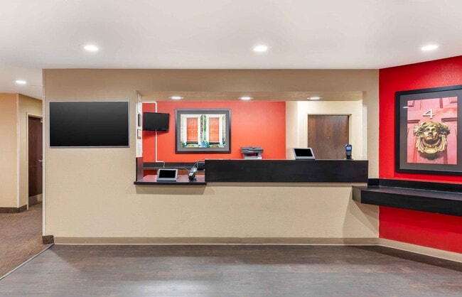 Building Photo - Furnished Studio-Los Angeles - Ontario Airport