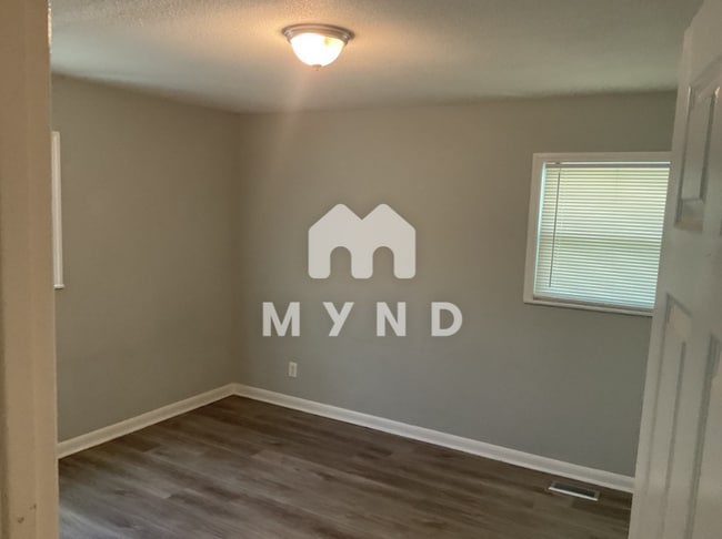 Building Photo - 1317 Fern Forest Dr
