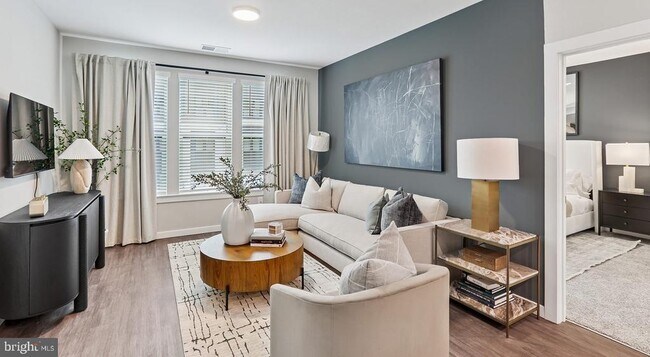 Foto del edificio - 4851 Ellin Rd