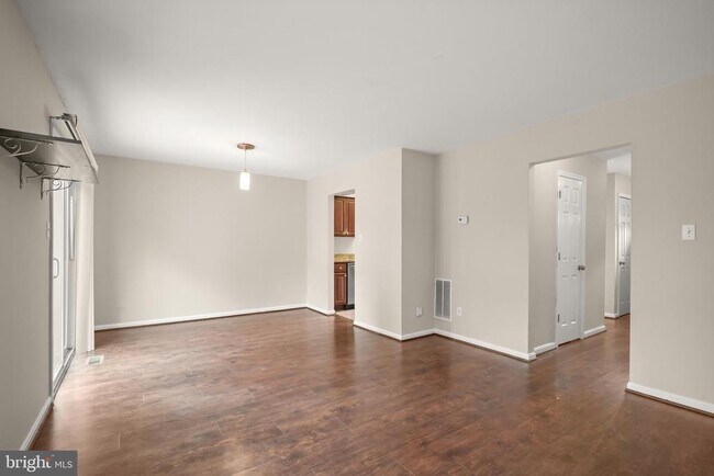 Foto del edificio - 12405 Gooderham Way
