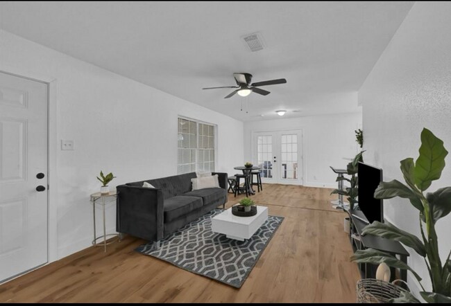 Foto del edificio - 20310 County Rd 510F