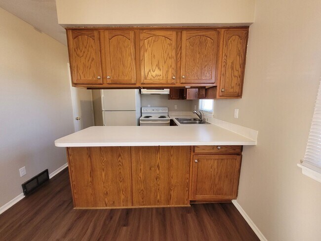 Foto del edificio - 4823 NW Aurora Ave.