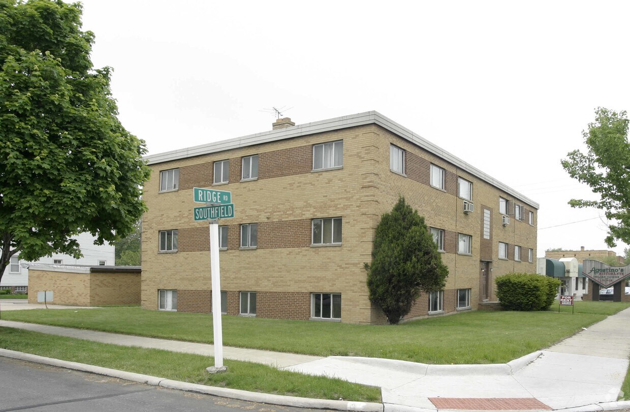 Primary Photo - 4230 Ridge Rd