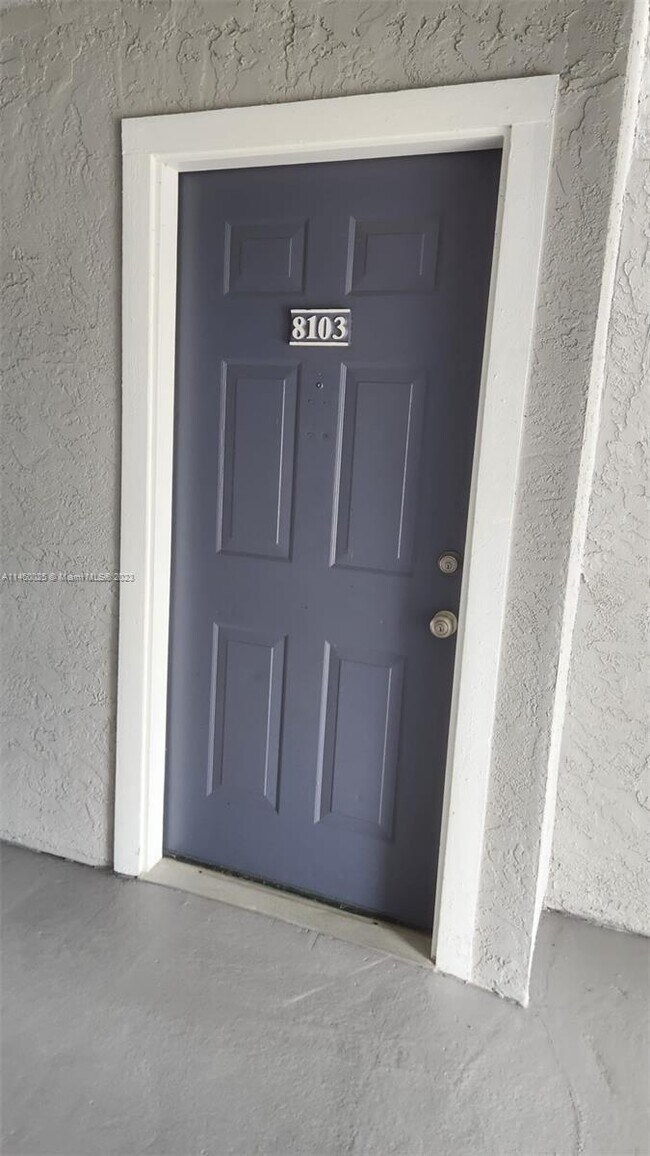 Foto del edificio - 15077 SW 103rd Terrace
