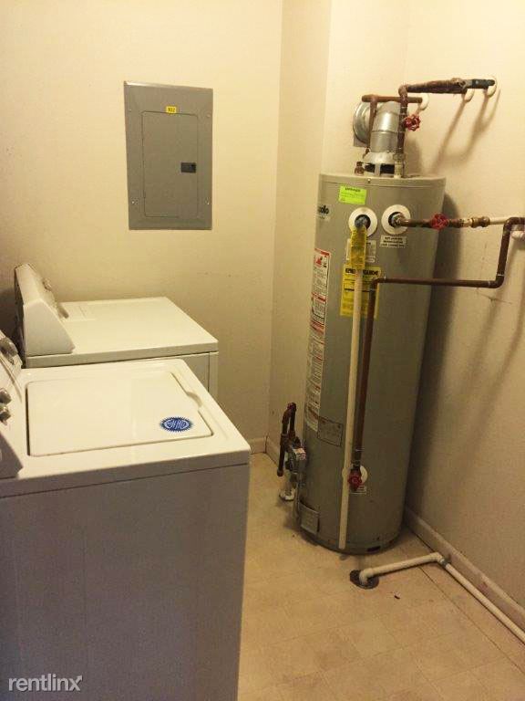 35330 Van Born Rd, Wayne, MI 48184 Condo for Rent in Wayne, MI