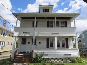 Building Photo - 24 Colonial Ave