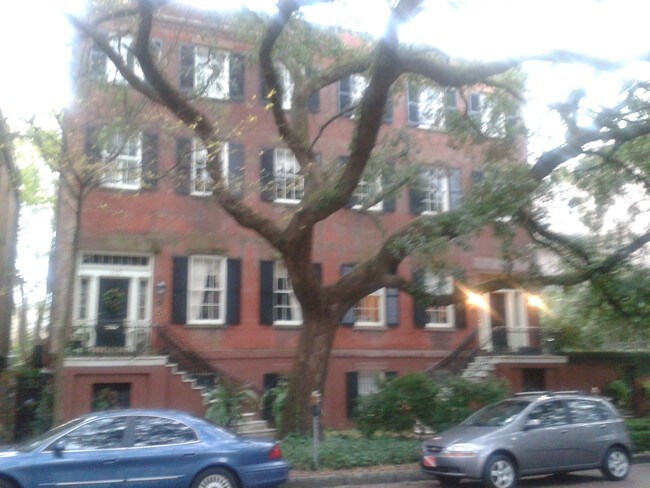 113 W. Jones St. - 113 W Jones St