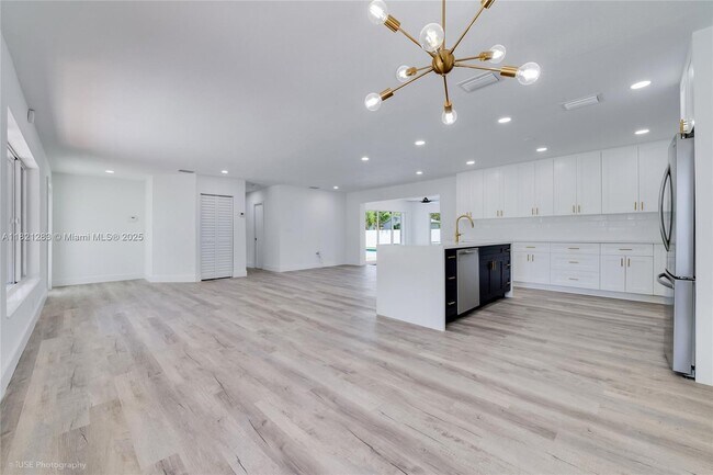 Foto del edificio - 6250 SW 62nd Pl