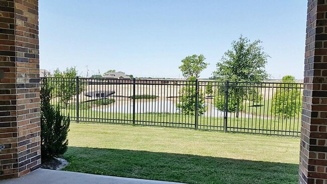 Building Photo - 10834 Poolman Pl