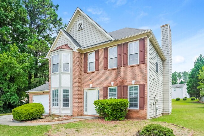 Building Photo - 375 Birchmere Close SW