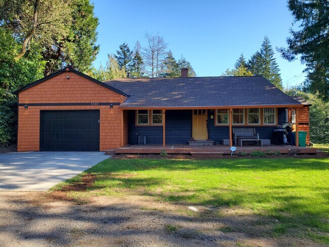 Building Photo - 3430 SW Scholls Ferry Rd