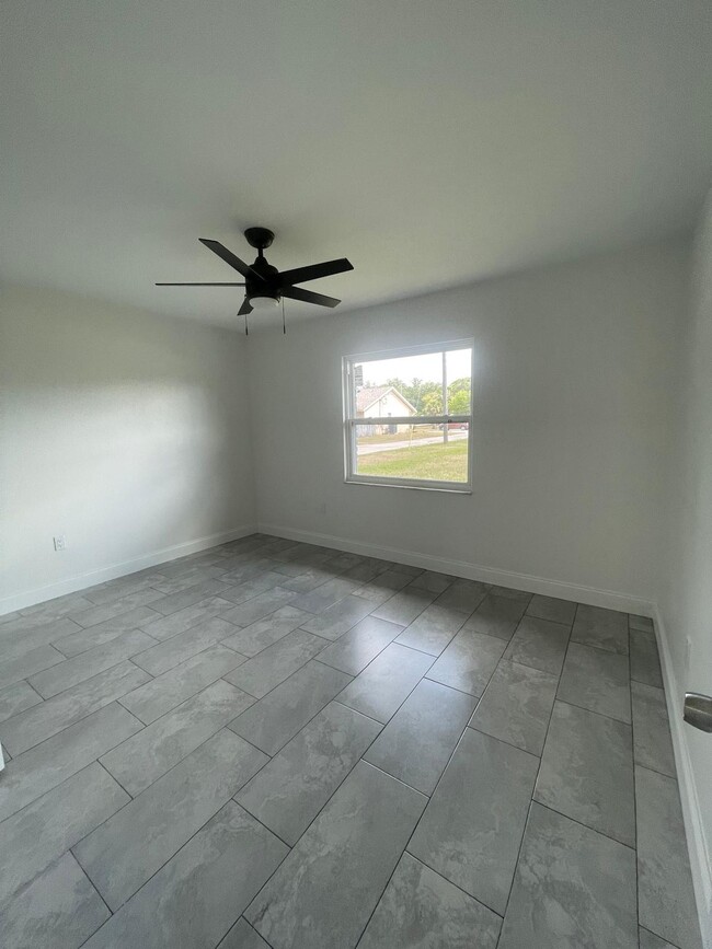 Foto del edificio - 3142 Shingle Creek Ct