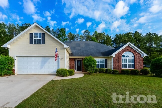 Building Photo - 200 Shenandoah Dr
