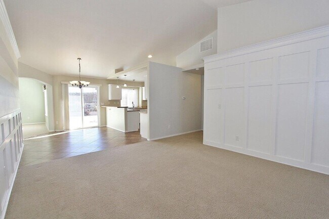 Foto del edificio - Immaculate Single-Level Home