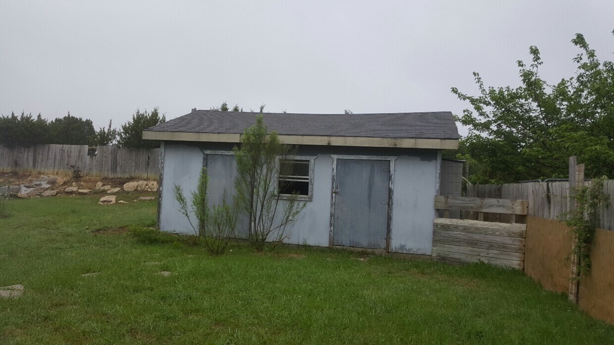 Primary Photo - 309 Cody Lane