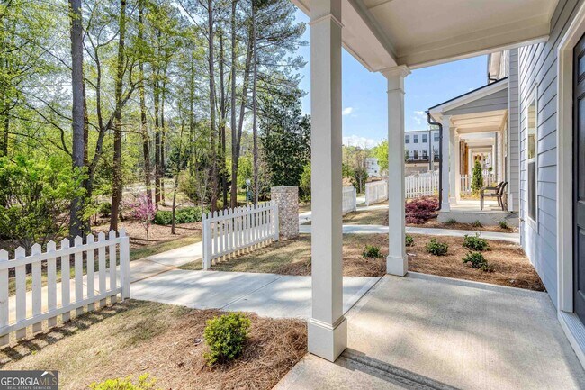 Building Photo - 625 Everett Ln