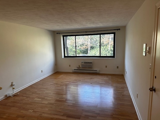 Foto principal - 1325 Worcester Rd