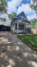 Building Photo - 3858 E 62nd St
