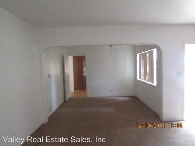 Building Photo - 3 br, 1 bath House - 29066 Sullivan Rd.