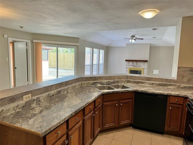 Building Photo - 8514 Fawn Terrace Dr
