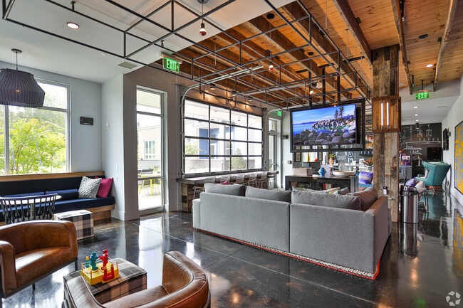 Foto del edificio - Abberly NoDa Vista Apartment Homes