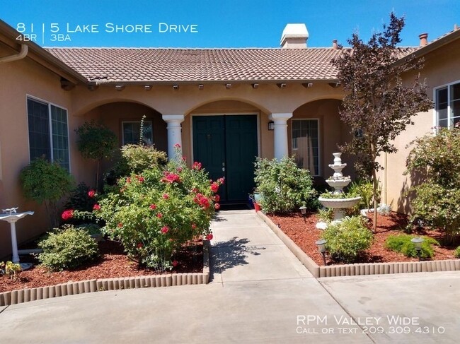 Building Photo - 8115 Lake Shore Dr