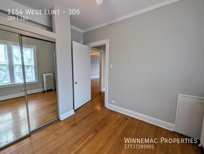 Foto del edificio - 1154 West Lunt-306