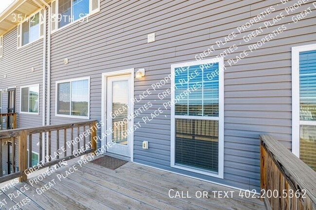 Foto del edificio - 3542 N 89th St