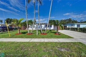 Building Photo - 5521 SW 39th St
