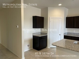 Building Photo - 63 N 187th Dr