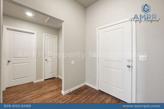 Foto del edificio - 4 Bedroom Home In Frenship ISD