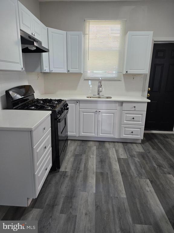 Foto del edificio - 3918 N Darien St
