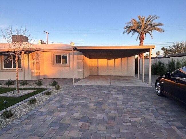 Foto del edificio - 8233 N 29th Ave