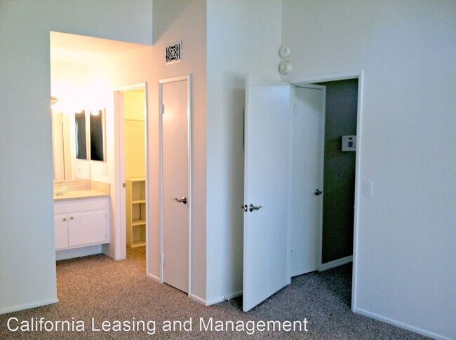 Foto del edificio - 2 br, 2 bath House - 24401 Valle Del Oro #204
