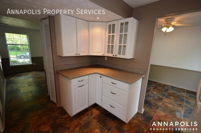 Building Photo - 1581 Star Pine Dr