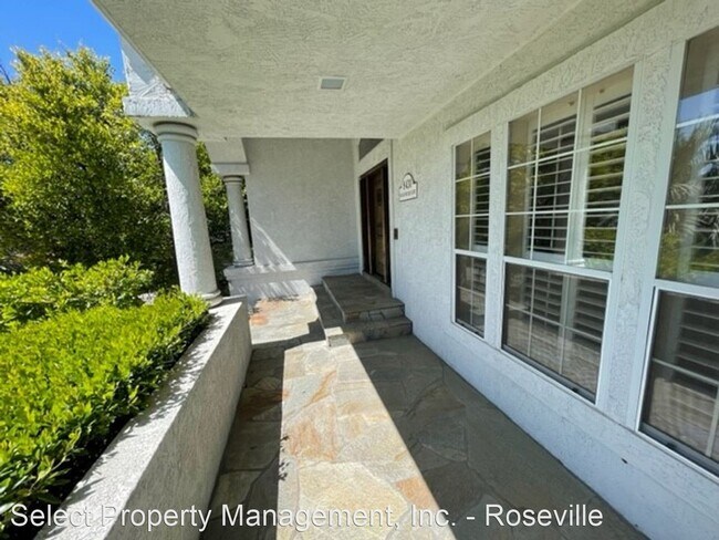 Building Photo - 5 br, 3 bath House - 8430 Bridgewater Court