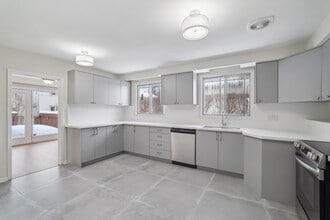 Building Photo - 201 Fenn Ave