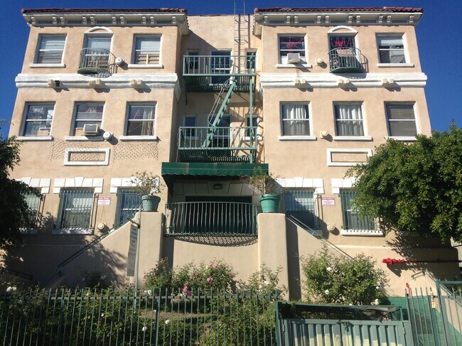 Building Photo - 417 S Rampart Blvd